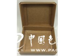 食品包裝行業(yè)中的牛皮紙小盒子與紙箱 市場需求與機械材料的協(xié)同發(fā)展